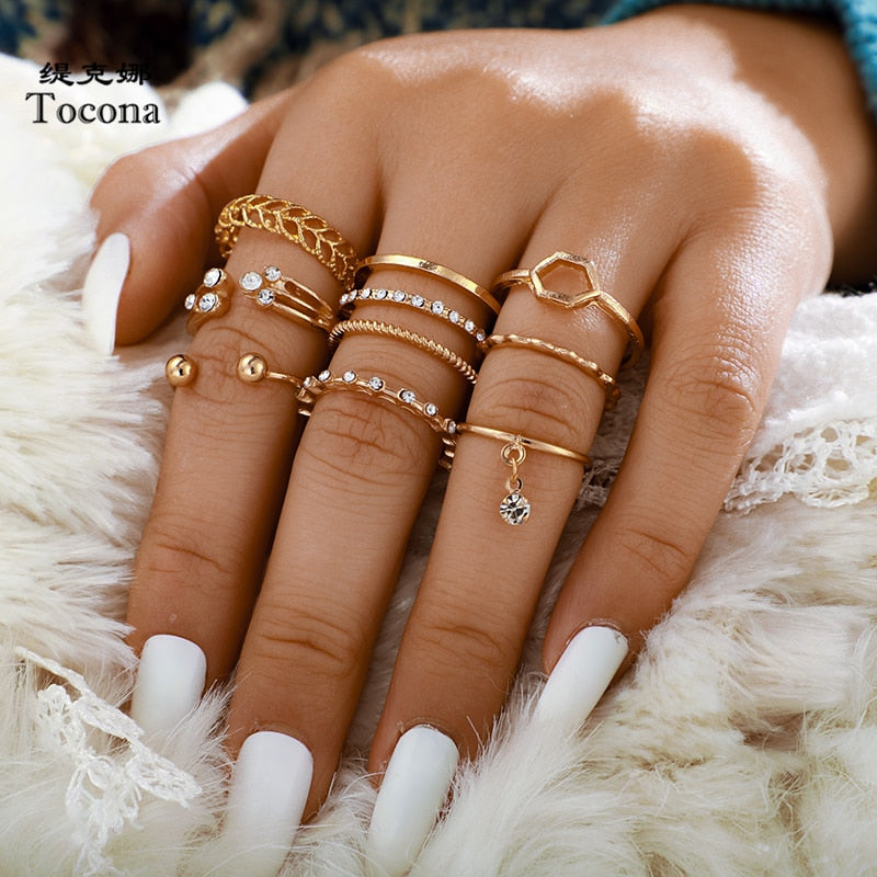 Women's Gold Bohemian Vintage Rings Set - Geometric Stackable Rings - Resin & Metal Alloy