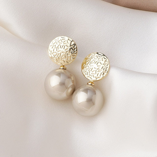 Elegant Gold Pearl Earrings